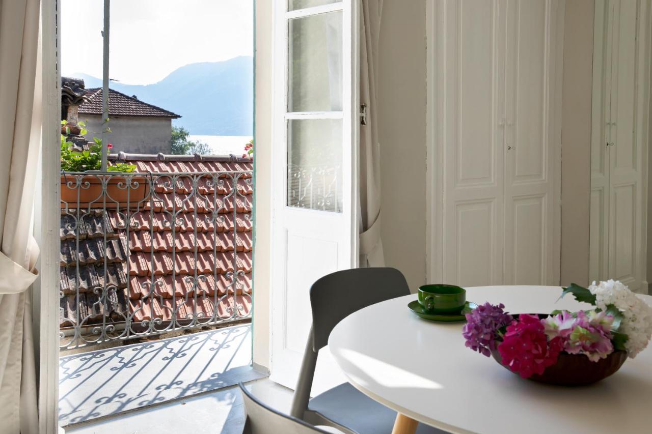 Charming Moment Di Villa Porta - Borgo Antico Luino Eksteriør billede